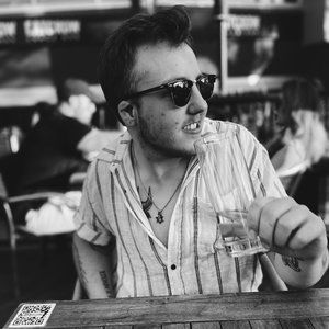 Meet your Posher, Harry